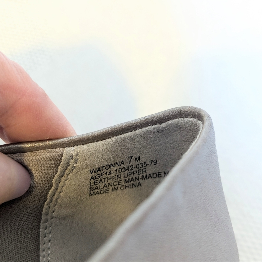 🆕(NIB)Andrew Geller Watonna Wedges - Picture 9 of 11